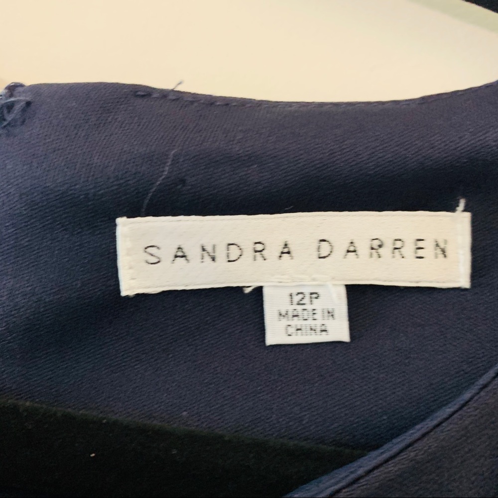 ✨SANDRA DARREN Geometric Short Sleeve Dress✨ - Picture 5 of 5